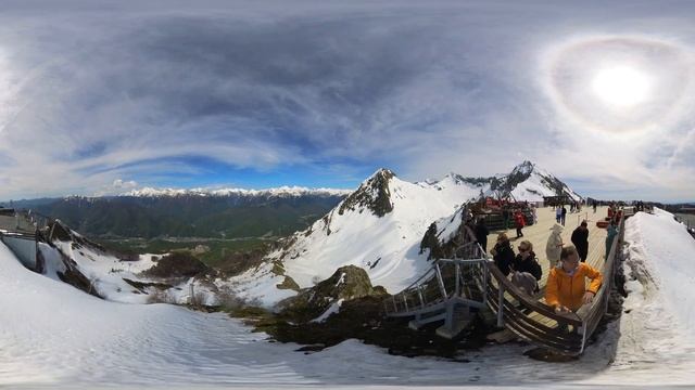 360 VR Красная Поляна обзорная площадка на самой вершине, май 2023, видео высокое разрешение смотреть онлайн