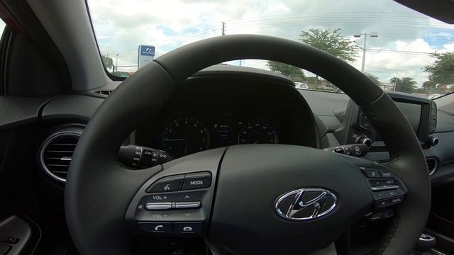 2018 Hyundai Kona SEL AWD Inside Out смотреть онлайн