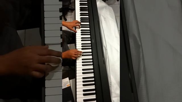"Für Elise", WoO 59— Ludwig van Beethoven - (Yamaha P-45B) смотреть онлайн