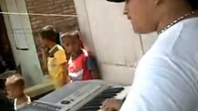 Yamaha psr 910(rafael) смотреть онлайн