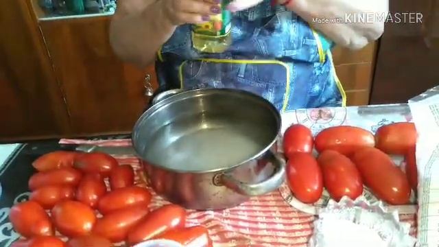 Помидоры-сливки ,половинками :) смотреть онлайн