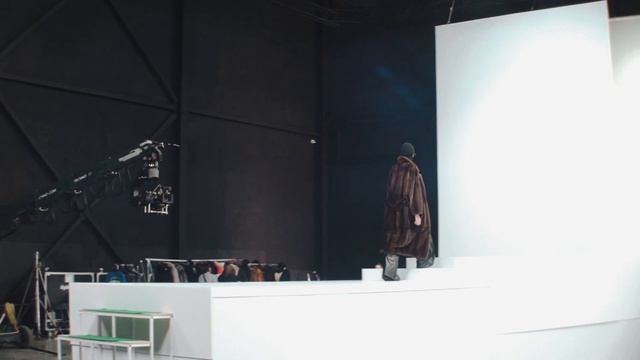 Презентация коллекции FALL/WINTER 2022-2023 «Меха Екатерина». BACKSTAGE (AVA Studio) смотреть онлайн