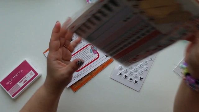 December Daily Process Video - Day 12 - Making Ornaments! смотреть онлайн