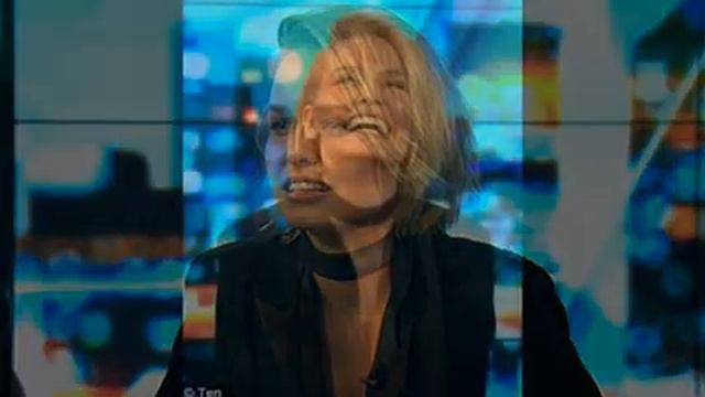Lara Bingle struggles to get a word in with fast-talking Russell Brand who labels her 'racist' смотреть онлайн