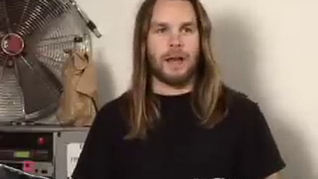 Buz McGarth of Unearth tells about Ibanez guitars смотреть онлайн