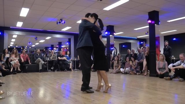 Ramiz & Nana in Milonga De La Noche "No Mientas" Juan d'Arienzo смотреть онлайн