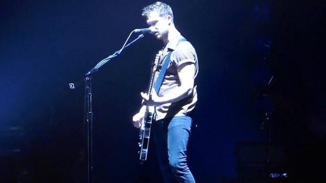 Royal Blood "Sleep" live @Zénith Paris 09/11/2017 смотреть онлайн