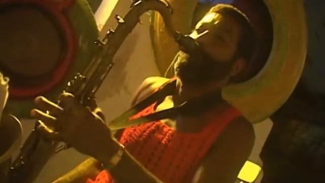 ReLOVEution Samba Chico Sabado no Galpão Cheio de Assunto смотреть онлайн