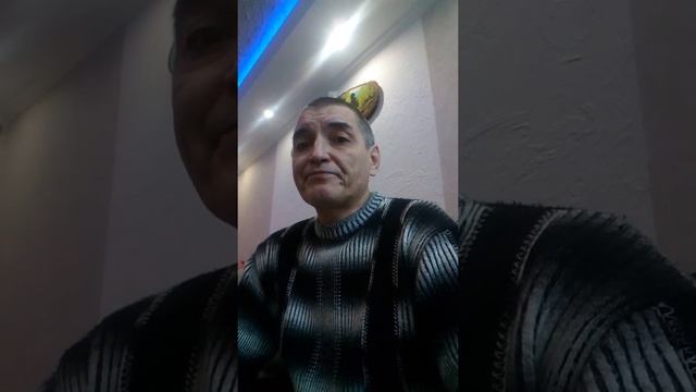 Какой потолок лучше сделать в ванной комнате. смотреть онлайн