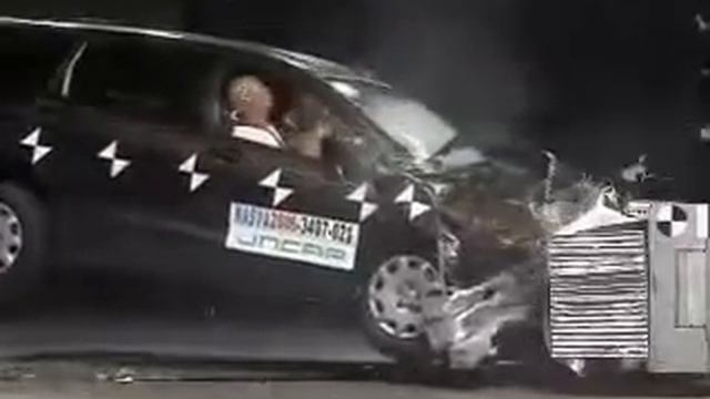 Crash Test 2008 Honda Stream (Frontal) JNCAP смотреть онлайн