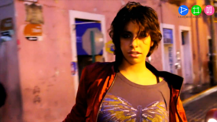 Al Mike feat. Renee Santana-Fly смотреть онлайн