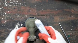 КАК и ЧЕМ смазать редуктор бензокосы!