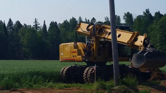 Gradall At Work: Washburn, Maine смотреть онлайн