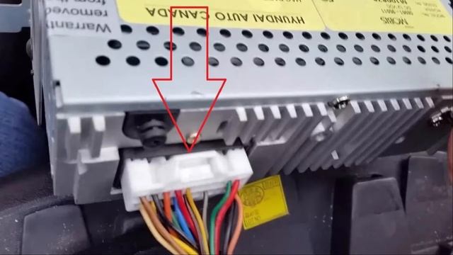 Если магнитола зависла и на клавиши не отвечает? Оживляем её! смотреть онлайн