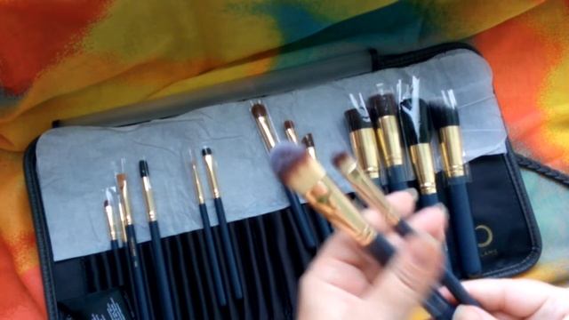 Обзор Кисти для макияжа 50 лет Орифлейм смотреть онлайн