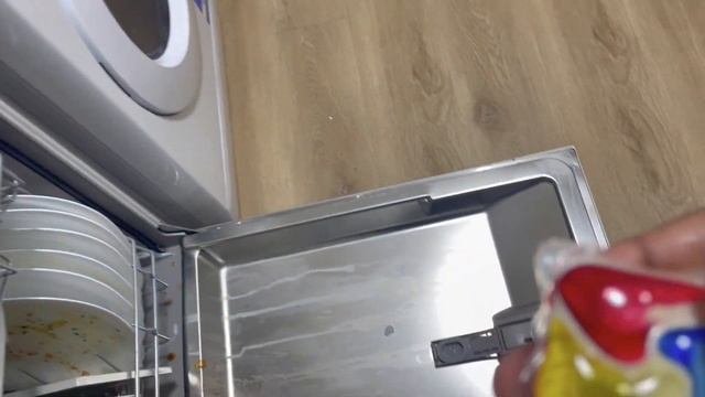 FAIRY PLATINUM PLUS DISHWASHER TABLETS // HOW TO USE FOR BEST RESULTS #Bosch смотреть онлайн
