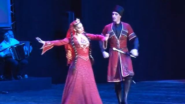 МИР СКВОЗЬ ТАНЕЦ 1 часть смотреть онлайн
