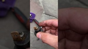 Suzuki Grand Vitara замена датчик давления масла из за ошибок масло в приборе.