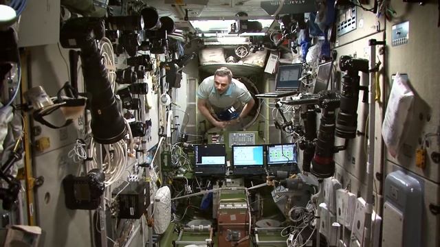 A Year In Space: Episode 6 - Perseverance | TIME смотреть онлайн