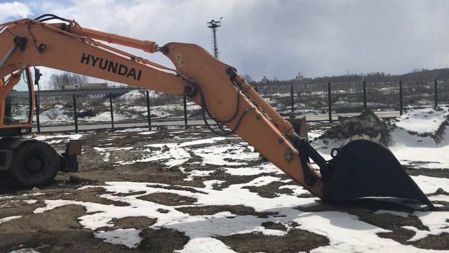 Hyundai R210W-9S