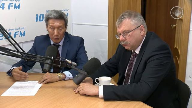 102 4 FM про ИНТЕРНЕТ смотреть онлайн