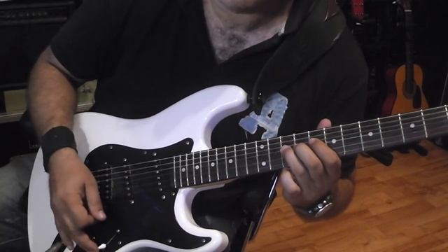 Panos A Arvanitis plays the Blues C Minor смотреть онлайн