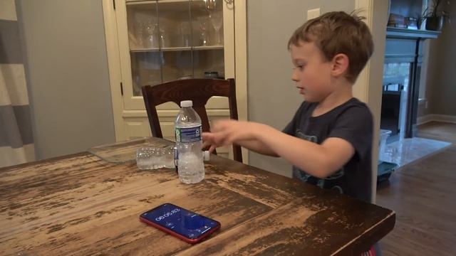 Bottle Flip TRICK SHOTS for $1000 (Part 2) смотреть онлайн