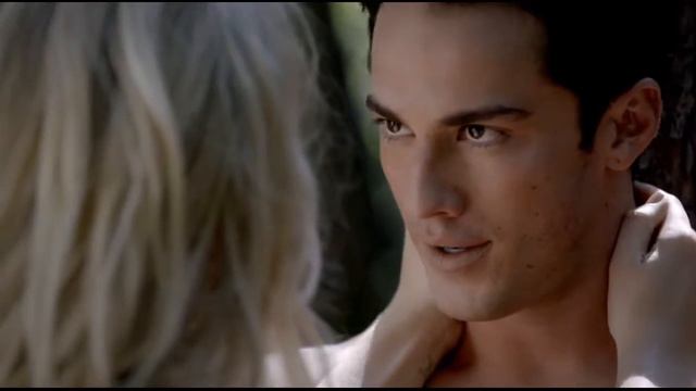 Клаус и Кэролайн 4х01 смотреть онлайн