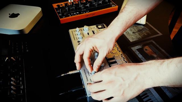 Behringer TD-3, TD-3-MO & MIDI Acid 303 Sequences/Patterns смотреть онлайн