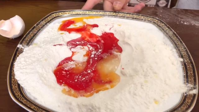 Арман заселяется в пятизвездочном отеле, в котором ужасное обслуживание смотреть онлайн