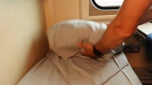 Новый поезд Таврия в Крым. Душ в каждом вагоне. Обзор купе. Экскурсия по поезду