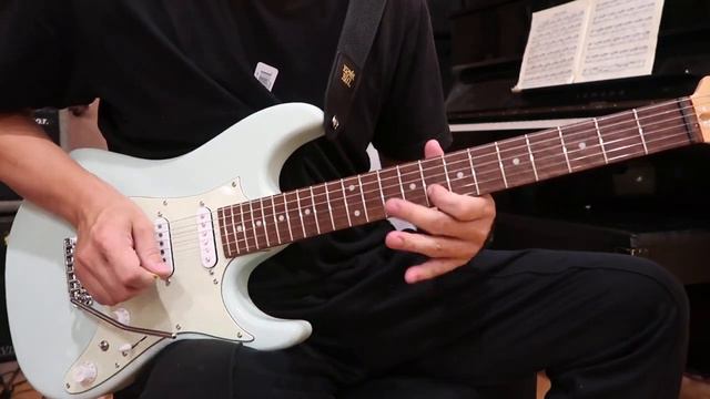 Ibanez AZES MGR - AZ Essentials high gain in every position with or without toggle test смотреть онлайн