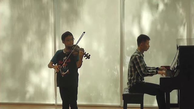 Mozart Rondo in G Major K250 by Chia Ren Cher смотреть онлайн