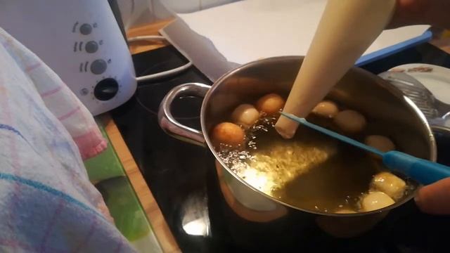 Творожные пончики /Quarkbälchen смотреть онлайн