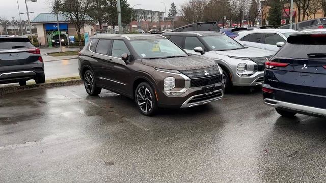 3 popular accessories | 2023 Outlander GT with 2 tone roof! смотреть онлайн