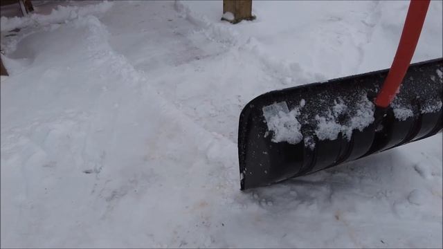 ЛУЧШАЯ ЛОПАТА ДЛЯ УБОРКИ СНЕГА // отзыв после 3-х лет использования // ОБЗОР смотреть онлайн