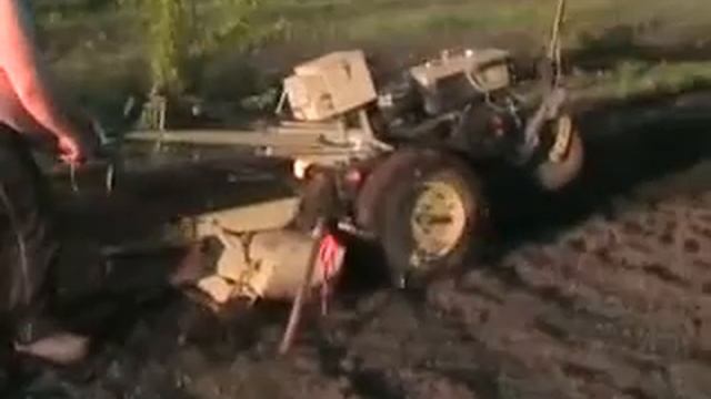 фрезеровка огорода мотоблоком зубр смотреть онлайн