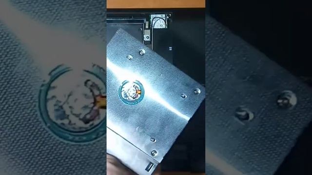 Lenovo Thinkpad E550 установка диска замість DVD-приводу, заміна HDD на SSD.#lenovo #e550 #hdd #ss смотреть онлайн