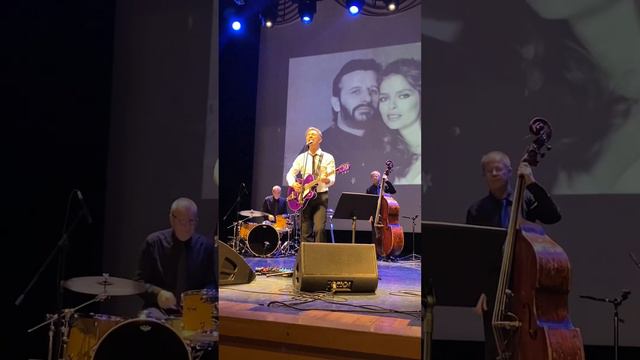 В.Сюткин «Ты с высоты красоты…» #live #музычка смотреть онлайн
