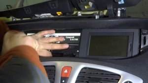 Снятие панели Scenic 3