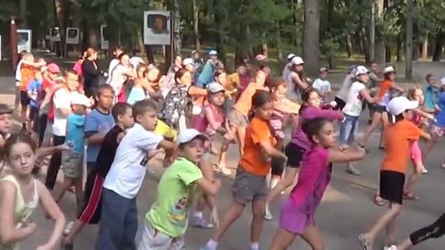 Зарядка (Солнышко Лучистое) смотреть онлайн