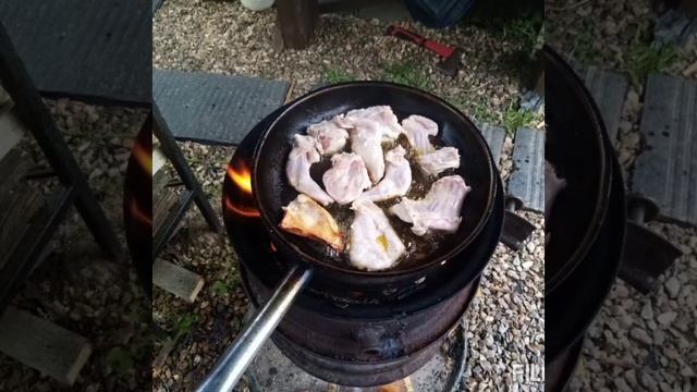 Кролик в казане. Кролик тушеный с грибами и сметаной в казане смотреть онлайн