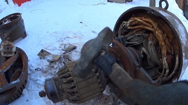 Куча меди в советском промышленном генераторе! Генератор синхронный типа БМЗ-4. смотреть онлайн