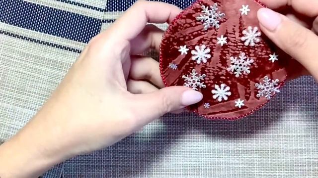 Шар Морозный рубин от Жар-птицы! Из одного шарика - два! смотреть онлайн