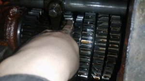 Мтз 80-82 выбивает повышенный ряд передач кпп. Возможные причины