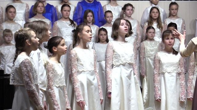 Музыка и слова В. Смирнова «Счастье приходит с песней» смотреть онлайн