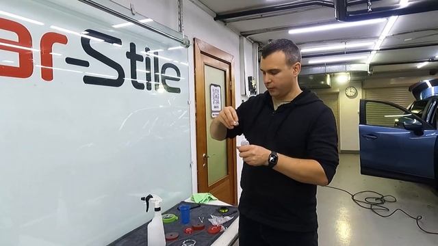 ШИЛЬДИКИ // Как снять и установить эмблему на автомобиле? смотреть онлайн