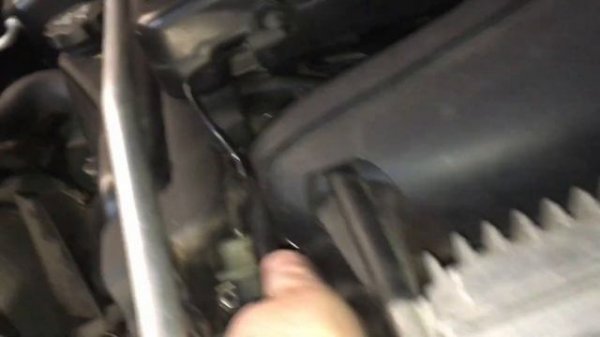 2002-2005 Trailblazer 4.2L fuel pressure regulator install - The easy way