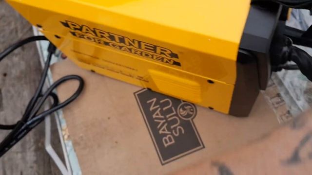 распаковка и небольшой обзор сварочного полуавтомата Partner for garden MIG-200 5в1 смотреть онлайн