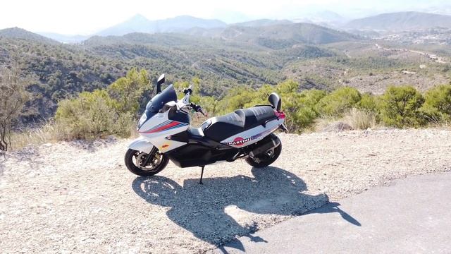 PRUEBA FINAL GILERA GP 800